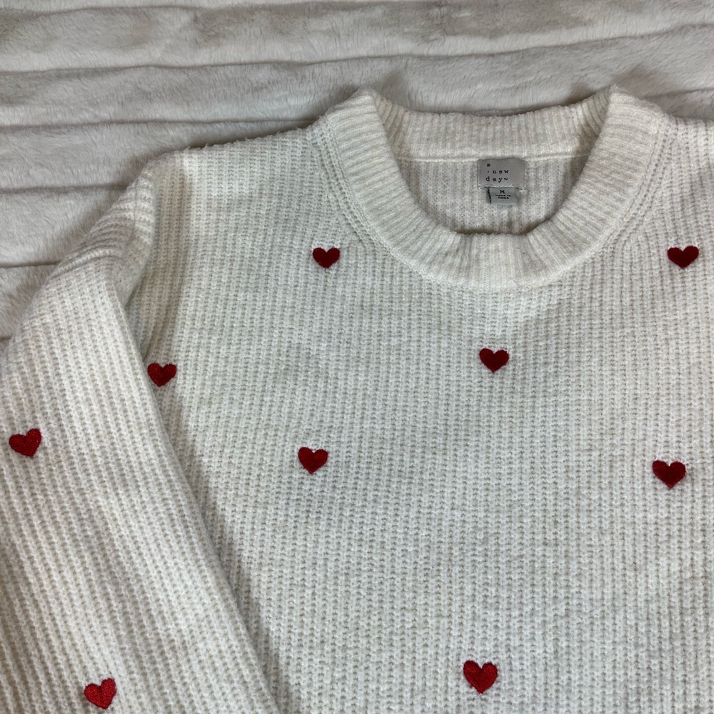 A new day M Ivory Red Embroidered Heart Valentines Winter Love Ribbed Sweater